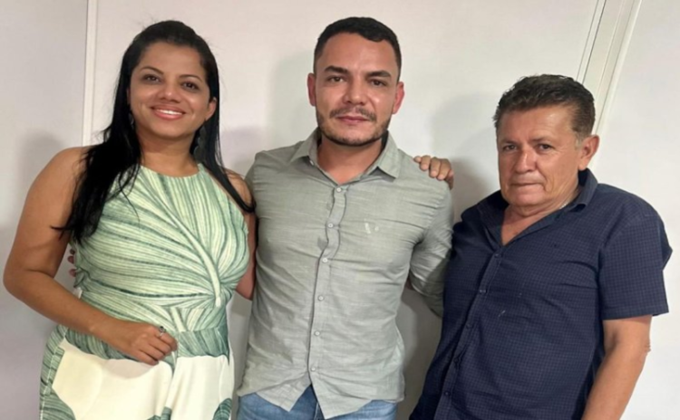 Simon Ribeiro Simone Ribeiro anuncia novo secretário de Saúde e define mais nomes ...