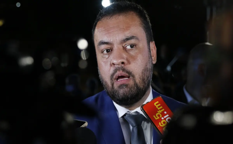 Cláudio Castro é alvo novamente da PF por aplicar R$ 3 bi da Riopreviência no Master