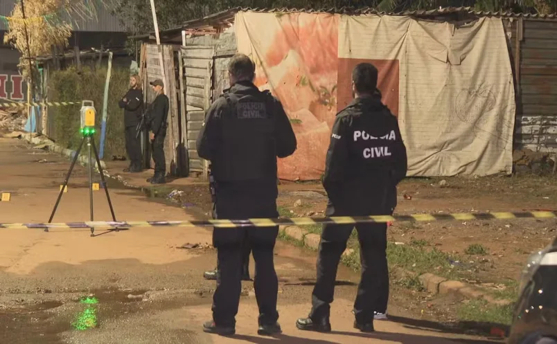Homem é morto com diversos disparos nas costas no DF; suspeito foge