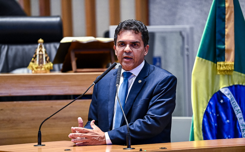 Do uniforme escolar à causa animal: as pautas que marcaram a atuação de Ricardo Vale na CLDF